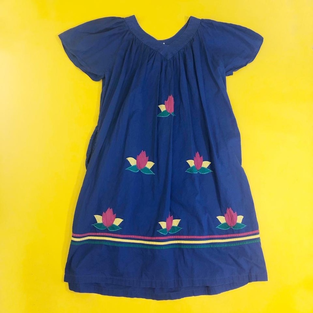 VTG 80s Mexican Embroidered Floral Flutter Sleeve Dress